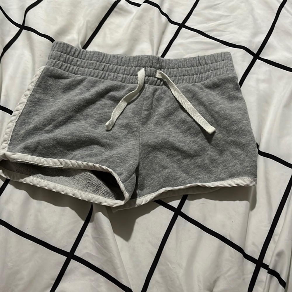 Kids grey shorts
